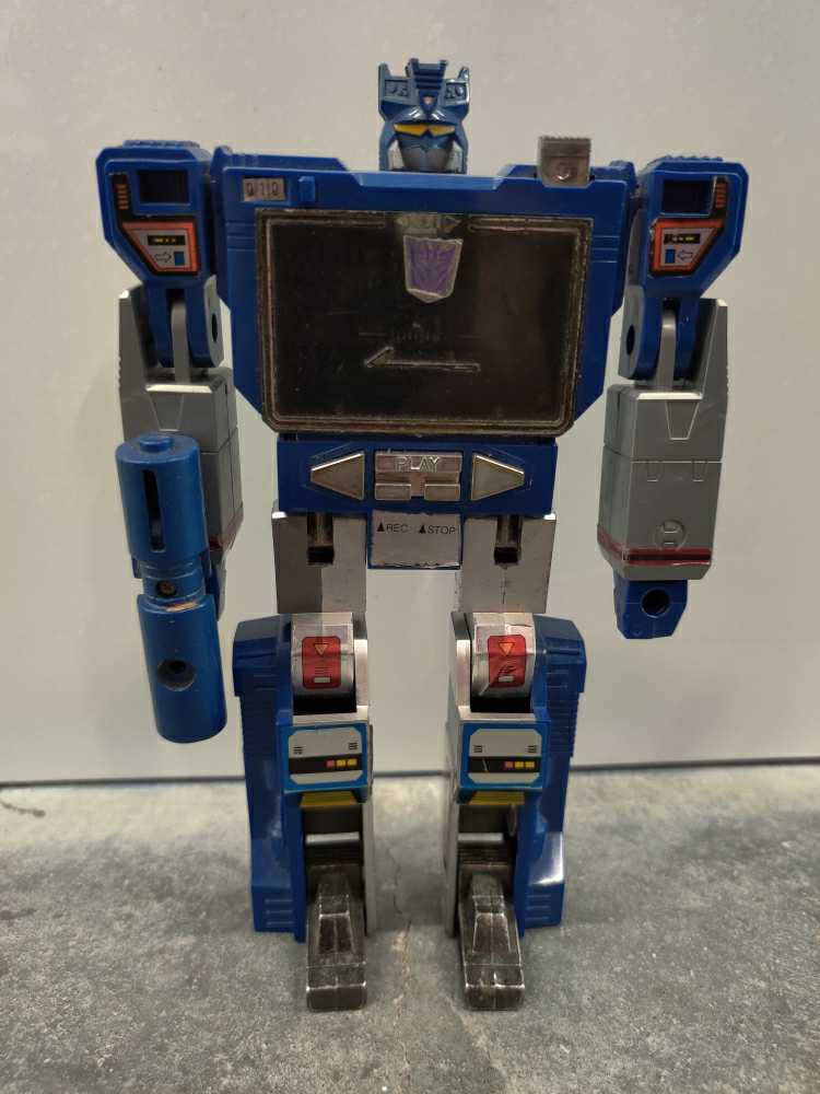 Transformers G1 Soundwave - Hasbro (1984) action figure collectible - Main Image 2