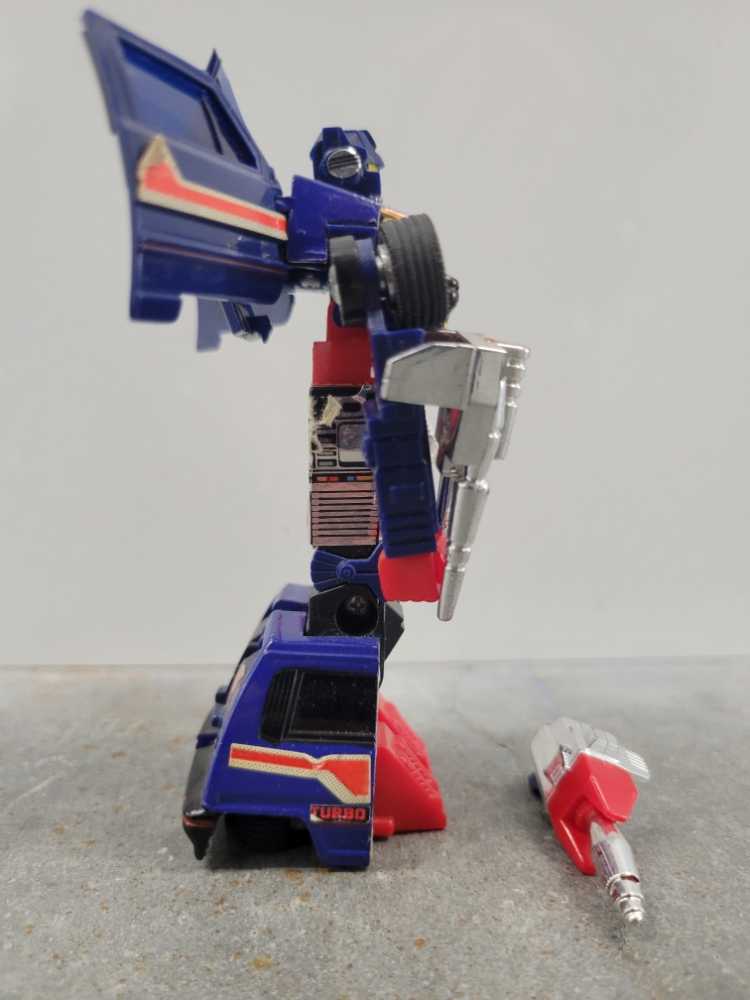 Skids - Hasbro (1985) action figure collectible - Main Image 3