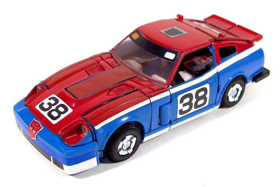 #05 | Smokescreen - Takara (Takara Transformers G1 Reissues) action figure collectible - Main Image 2