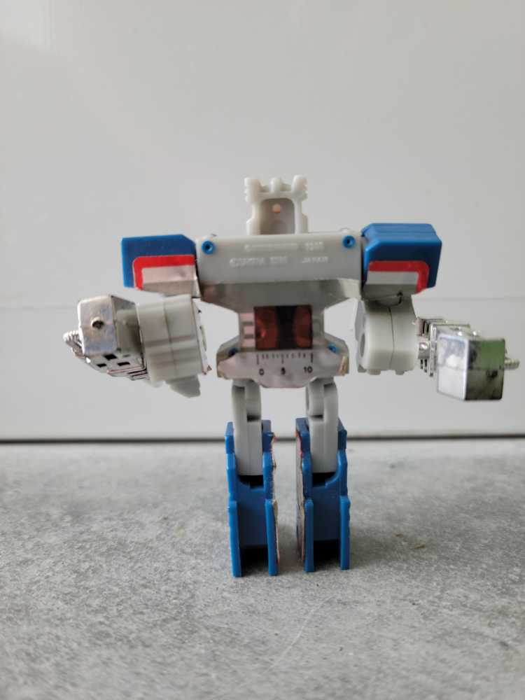 Transformers G1 Eject - Hasbro - Tomy (Autobot) action figure collectible - Main Image 3