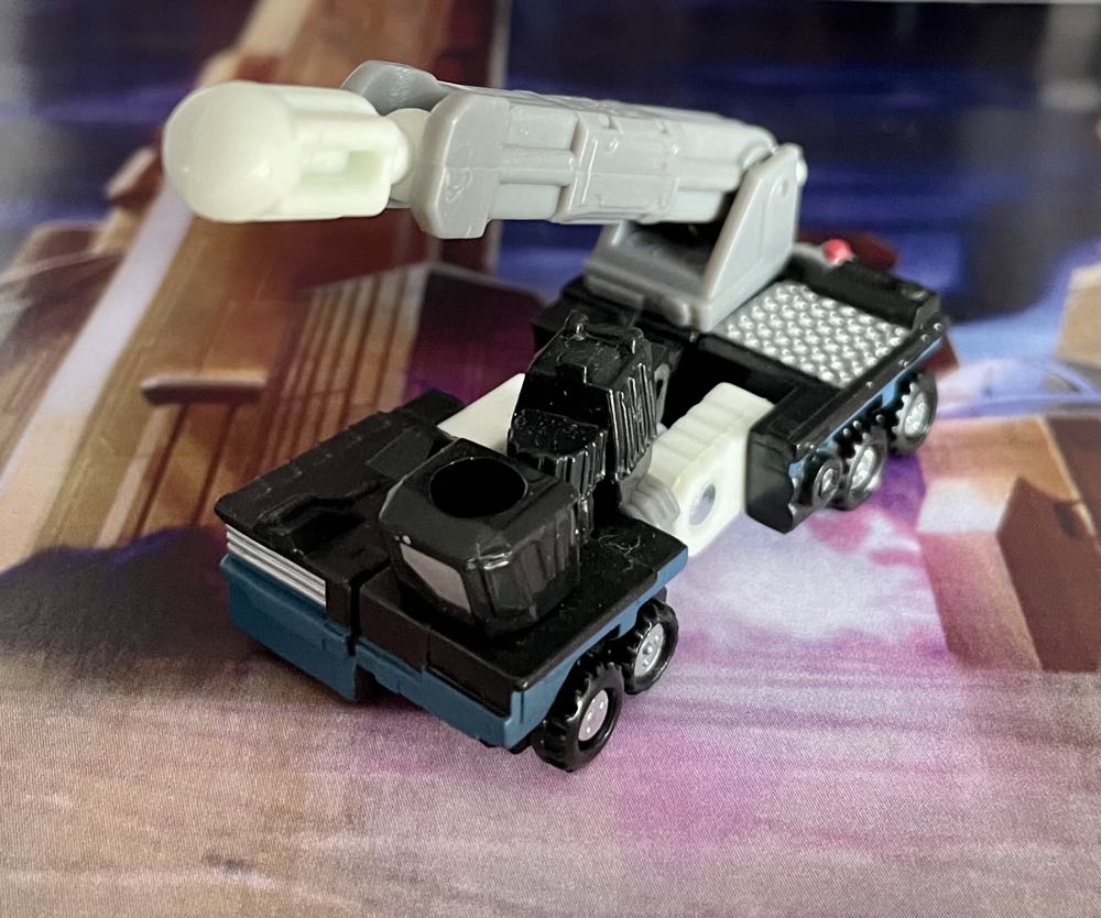 Scattor - Hasbro (Transformers Armada) action figure collectible - Main Image 2