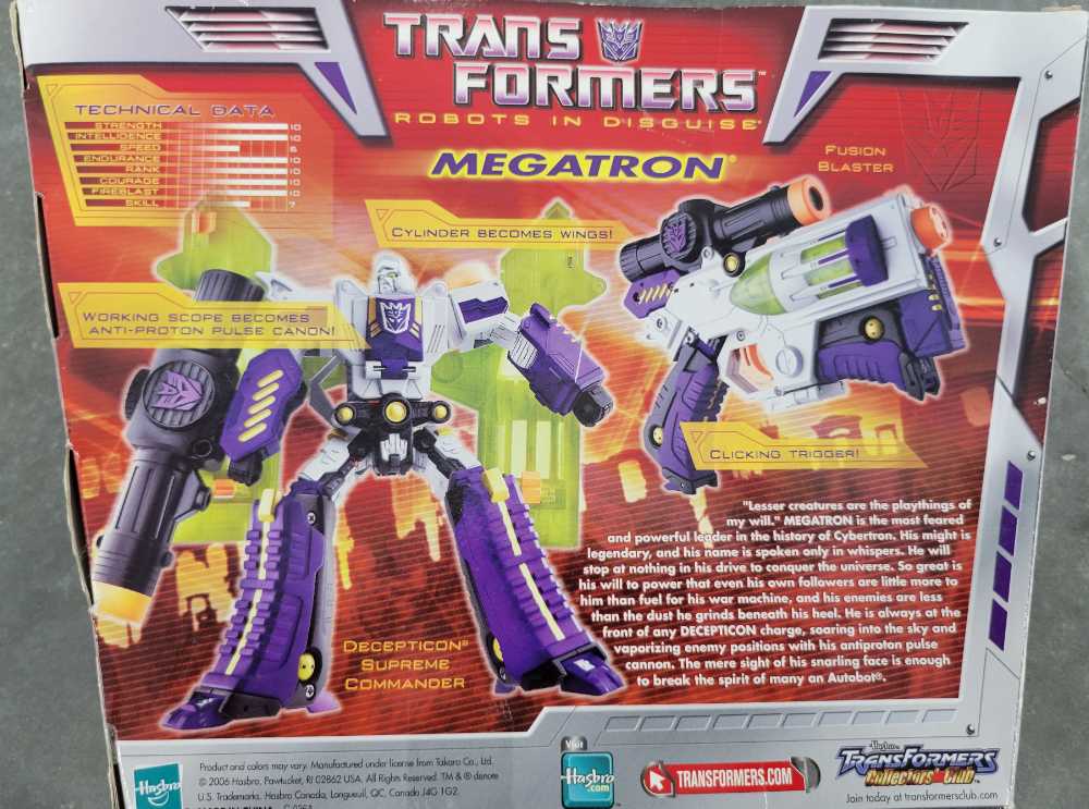 Megatron 1st Boxed - Hasbro (Classics) action figure collectible - Main Image 3