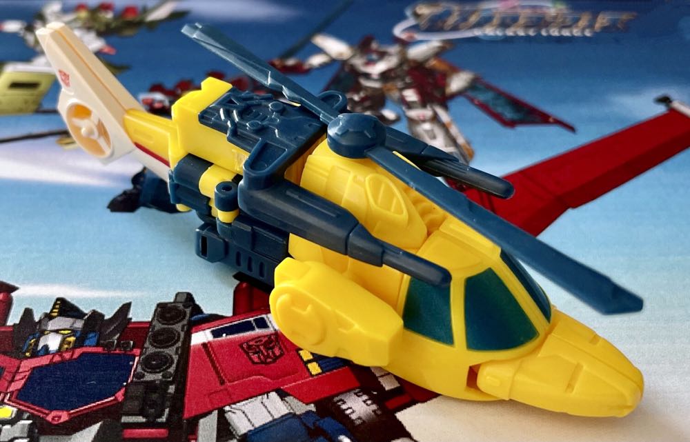 Evac - Hasbro (Transformers Cybertron) action figure collectible - Main Image 2