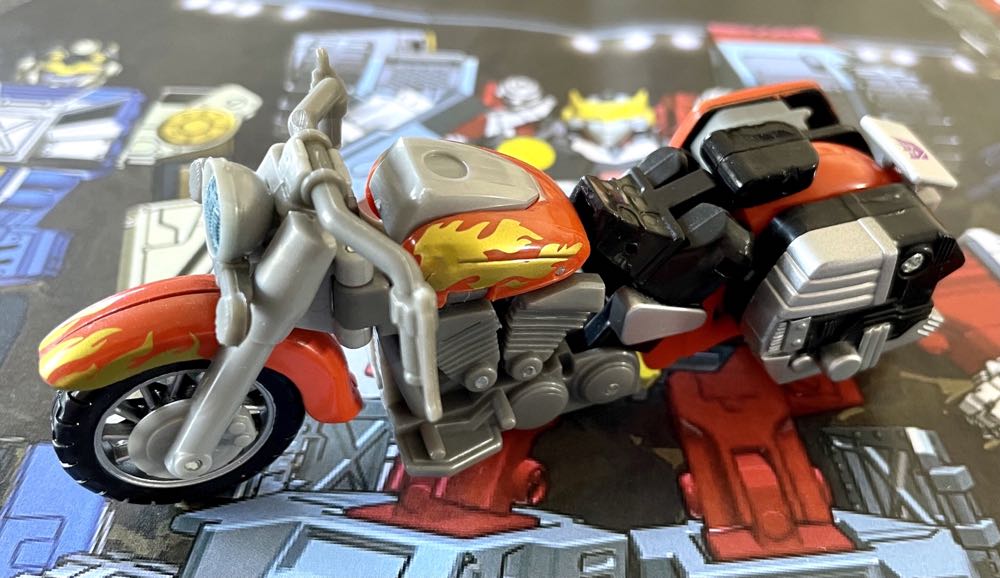 Lugnutz - Hasbro (Transformers Cybertron) action figure collectible - Main Image 2