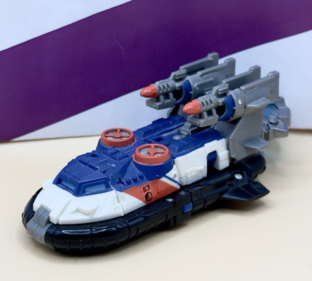 Shortround - Hasbro (Transformers Cybertron) action figure collectible - Main Image 4