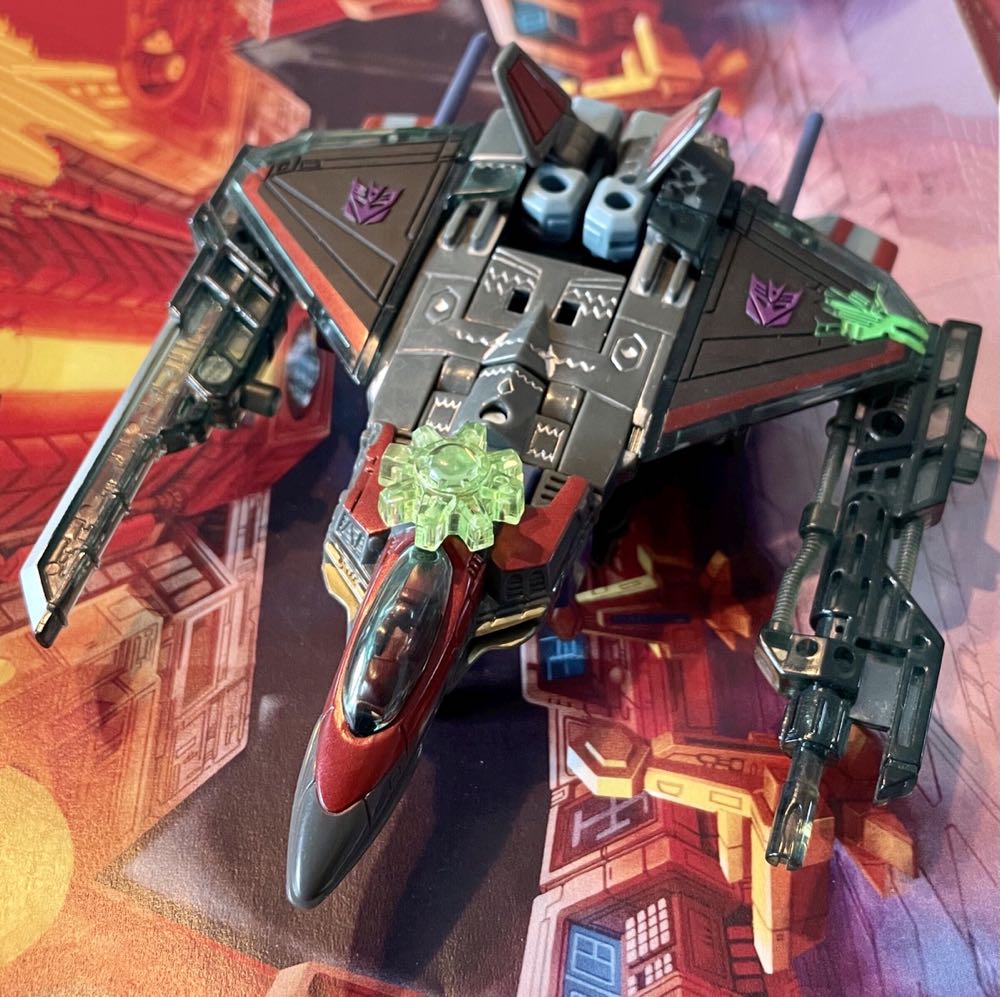 Starscream - Hasbro (Transformers Energon) action figure collectible - Main Image 2