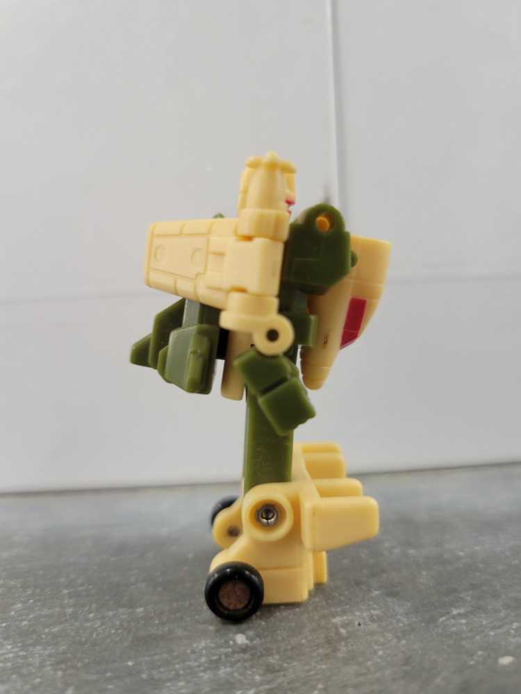 Sunrunner With Big Shot, Sidetrack, and Flak Battle Patrol Micromaster  - Hasbro (1989) action figure collectible - Main Image 2