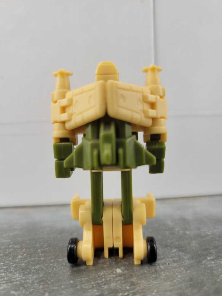 Sunrunner With Big Shot, Sidetrack, and Flak Battle Patrol Micromaster  - Hasbro (1989) action figure collectible - Main Image 3