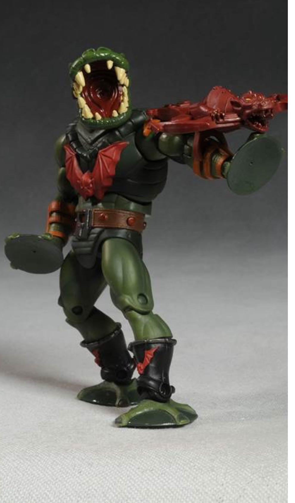 MOTUC Leech - Mattel (Masters Of The Universe Classics) action figure collectible - Main Image 3