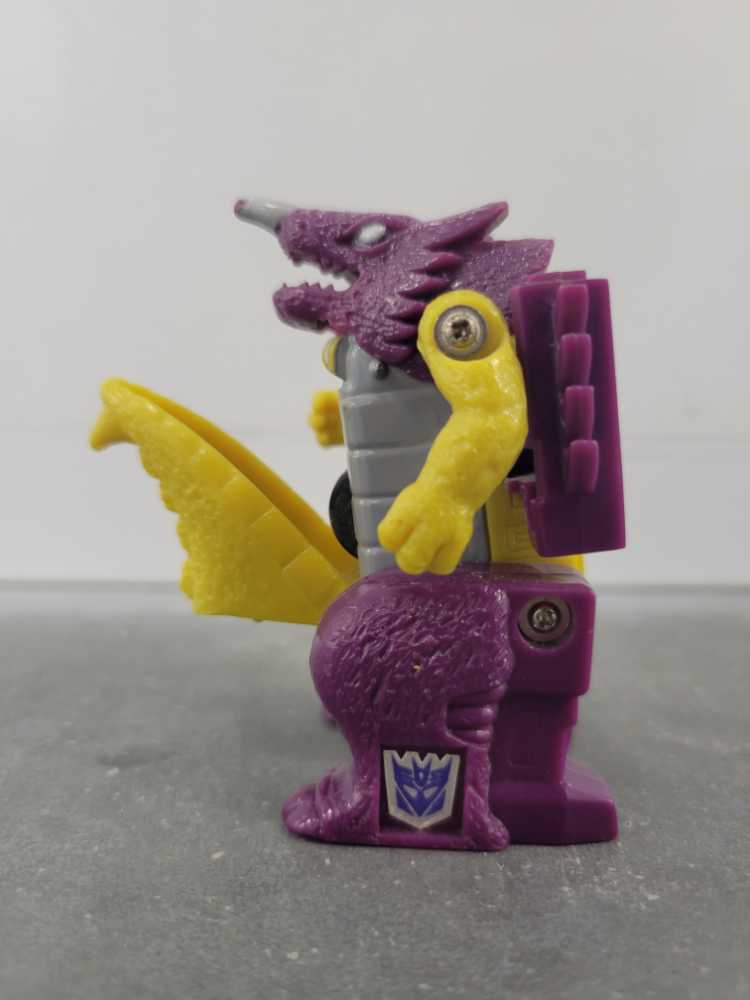 Transformers G1 Cindersaur Firecon - Hasbro (Transformers G1) action figure collectible - Main Image 2
