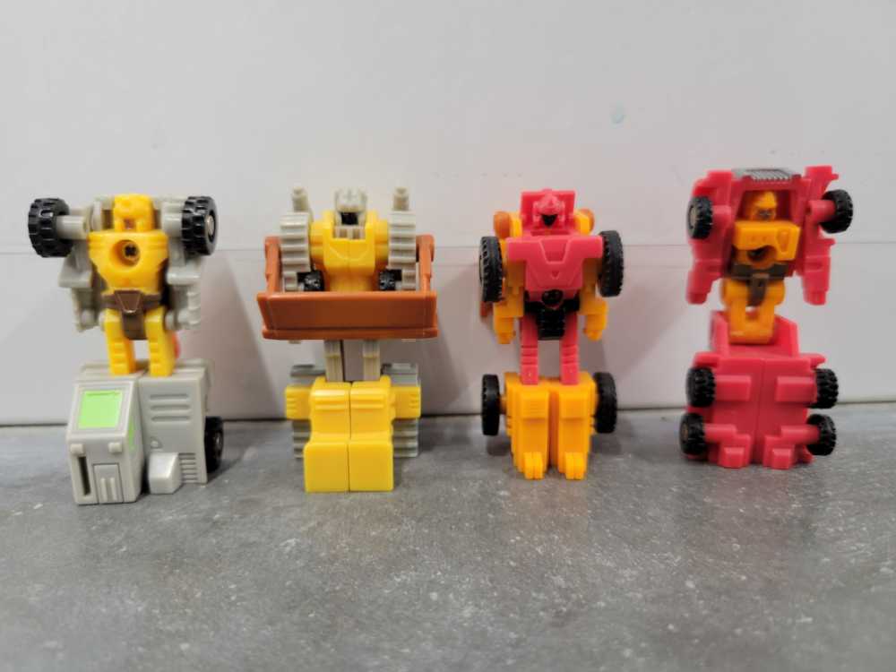 Transformers G1 Neutro Micro Master Construction Patrol - Hasbro (1990) action figure collectible - Main Image 4