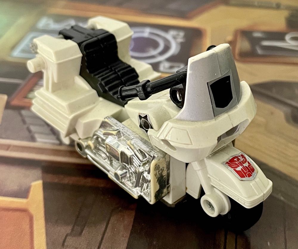 Transformers G1 Groove Protectobot Defensor - Hasbro (Transformers G1) action figure collectible - Main Image 2