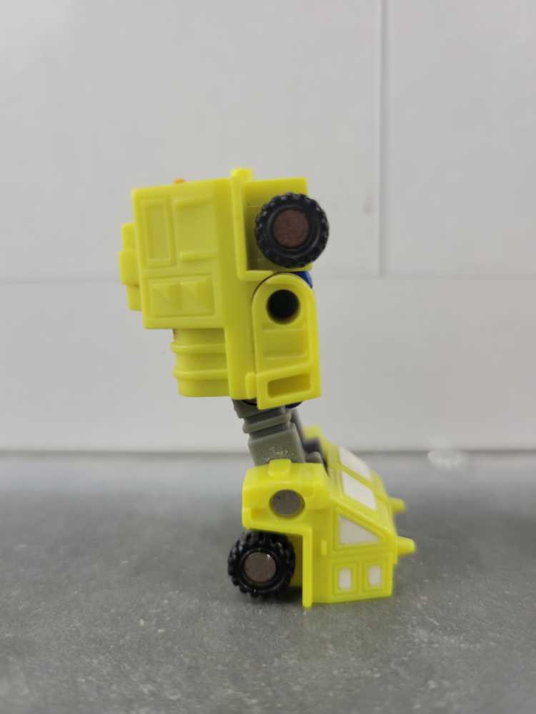 Wheel Blaze With Road Burner - Hasbro (1990) action figure collectible - Main Image 2