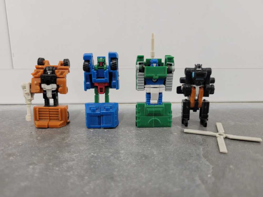 Dropshot Military Patrol Micromaster  - Hasbro (1990) action figure collectible - Main Image 4