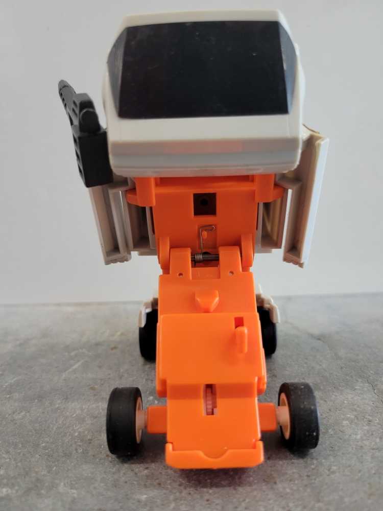 Transformers G1 Runamuck - Hasbro (Generation 1) action figure collectible - Main Image 3