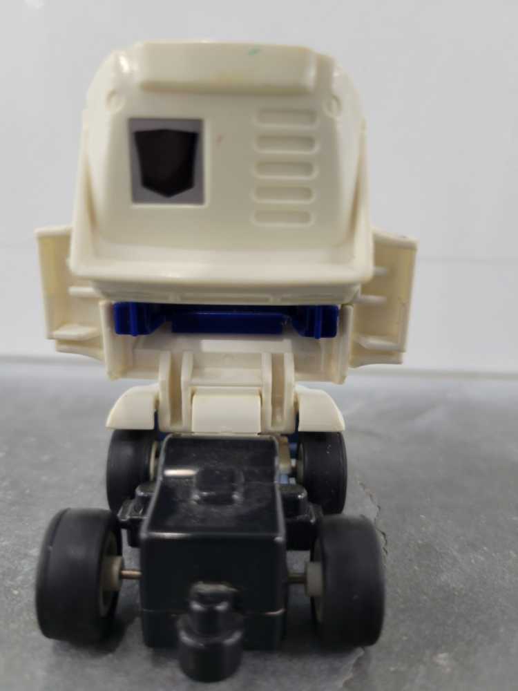 G1 Searchlight - Hasbro (G1 Transformers) action figure collectible - Main Image 3