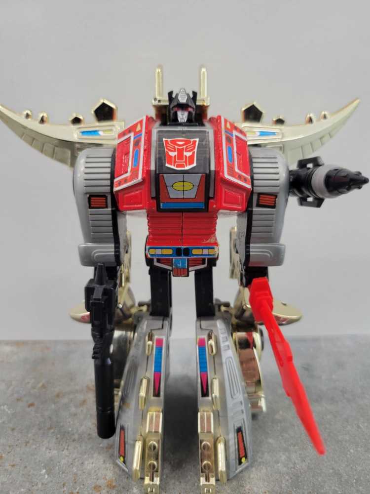 Snarl 1st (Robot Mode) Dinobot - Hasbro (1985) action figure collectible - Main Image 2