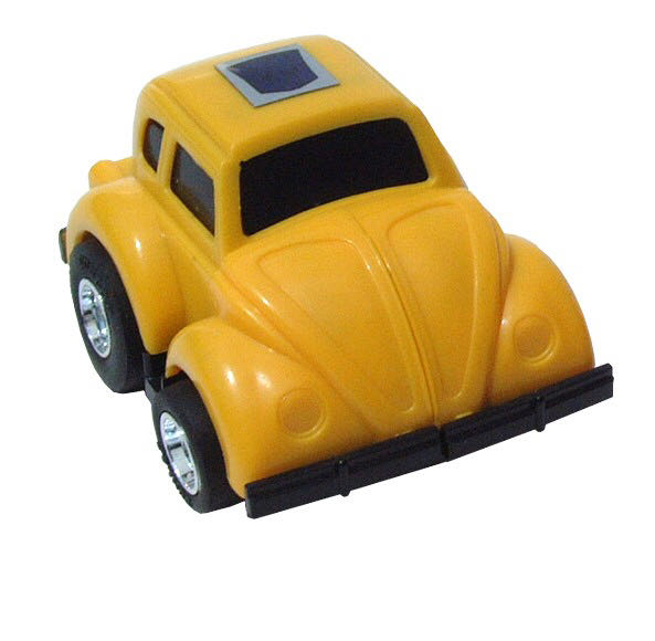 Bumblebee - Takara (Generation 1) action figure collectible - Main Image 2