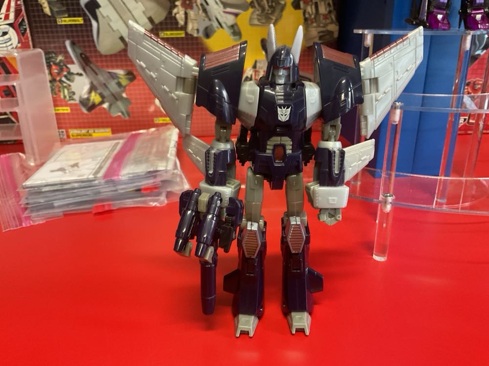 Transformers Universe Cyclonus - Hasbro (Universe (2008)) action figure collectible - Main Image 2