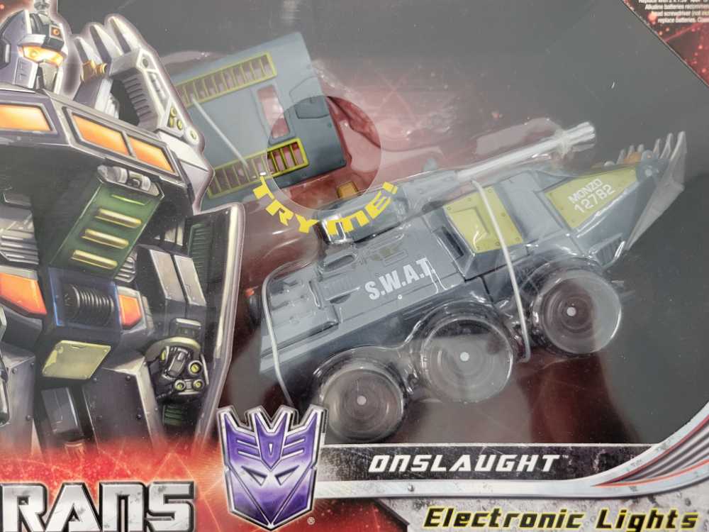 Onslaught Boxed - Hasbro (Universe 2.0) action figure collectible - Main Image 2