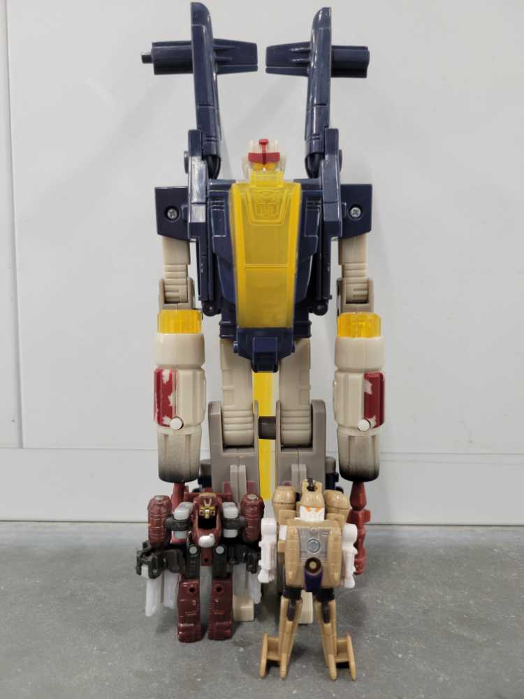 Makeshift with Whirl And Gunbarrel - Hasbro (Universe) action figure collectible - Main Image 4