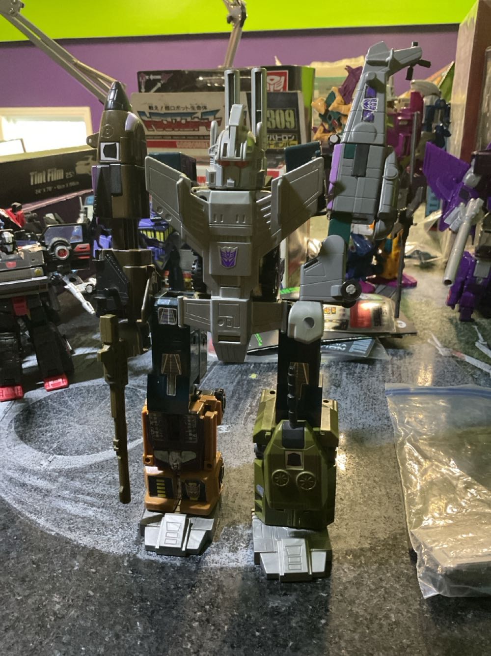 Transformers G1 Bruticus Combaticons - Hasbro (Generation 1) action figure collectible - Main Image 3