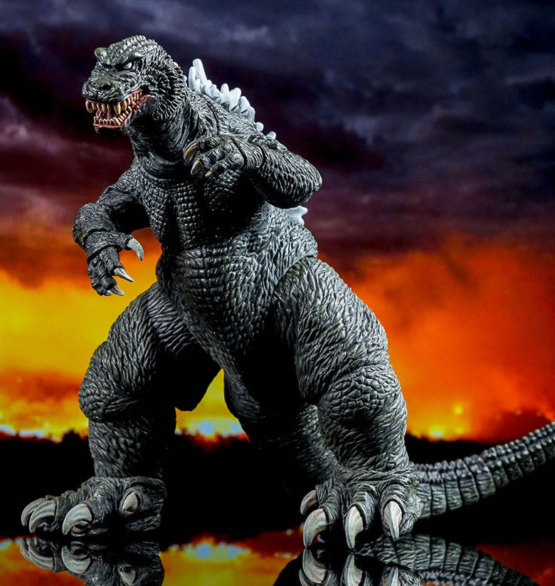 Pyroraptor Jurassic World Dominion