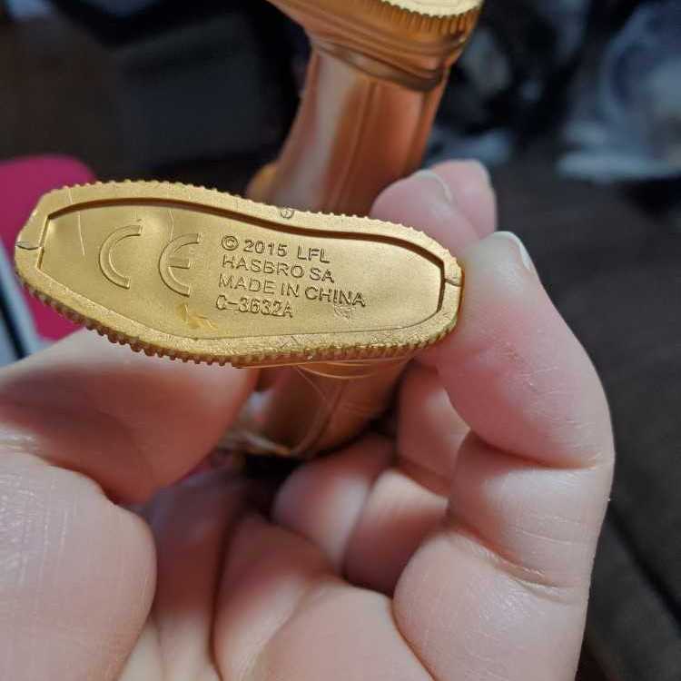 Star Wars C3Po Hasbro 11 In C 3632A  action figure collectible - Main Image 3