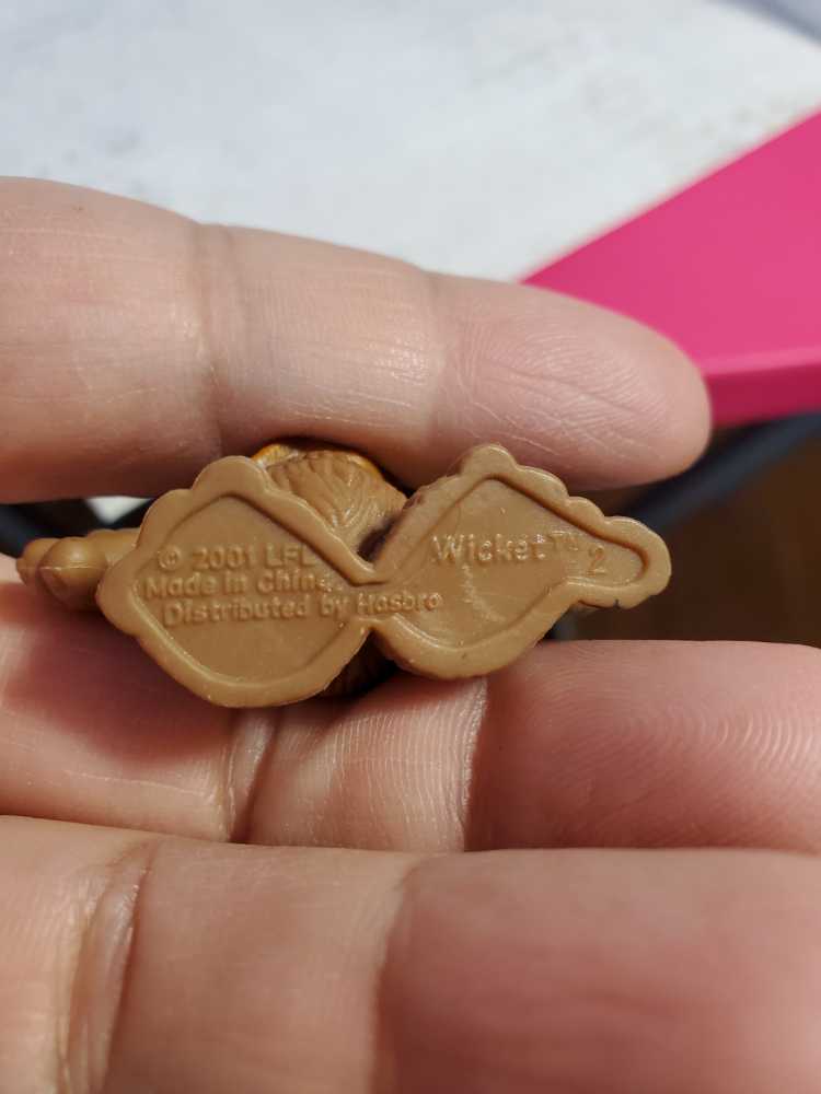 Star Wars Ewok Wicket  action figure collectible - Main Image 2