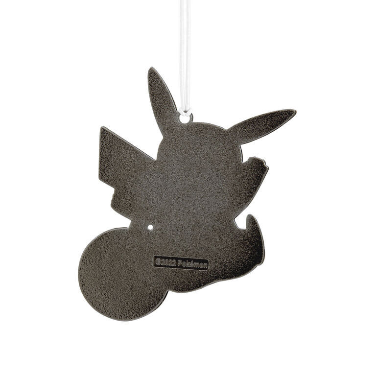 Hallmark: Pokémon: Pikachu with Pokéball Metal Ornament - Hallmark (Pokémon) action figure collectible - Main Image 2