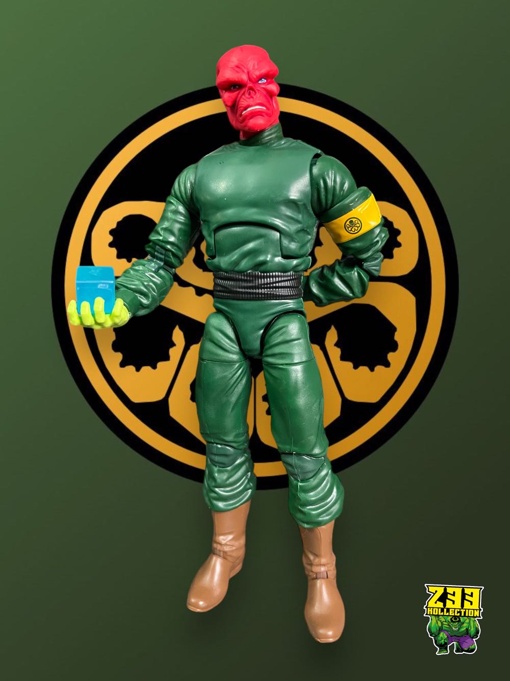 Marvel Legends (2011-????) (62x06) Red Skull - Hasbro (Marvel Legends Xemnu Series) action figure collectible - Main Image 2