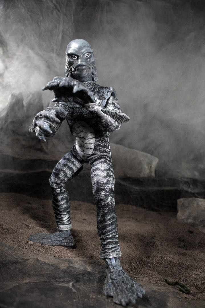 Mego Creature From The Black Lagoon - Black & White Version - Mego Corp (Horror) action figure collectible [Barcode 850033232134] - Main Image 4