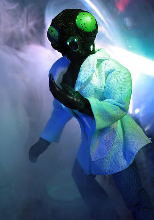 Mego: The Fly Flocked - No Tie - Mego Corp (Legends) action figure collectible - Main Image 4