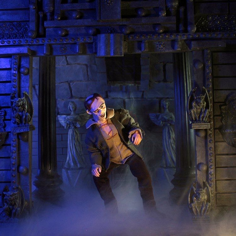 Mego: Topps Exclusive - Hunchback Of Notre Dame - Mego Corp (Horror) action figure collectible - Main Image 4