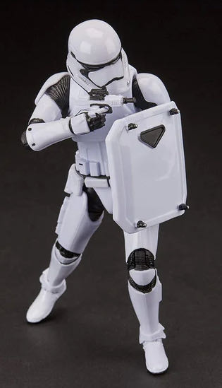 Red Box # 97 First Order Stormtrooper - Disney / Hasbro (Star Wars: The Black Series) action figure collectible [Barcode 630509867158] - Main Image 4