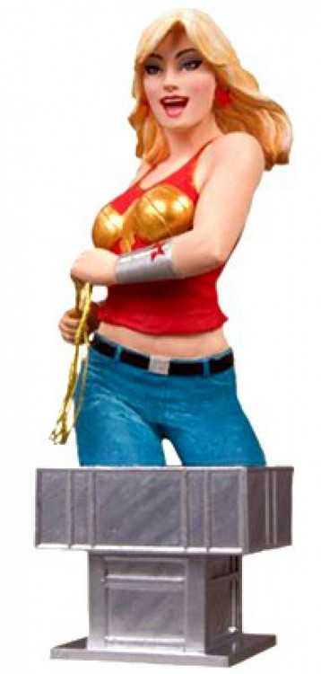 Wonder Girl Bust  action figure collectible - Main Image 1