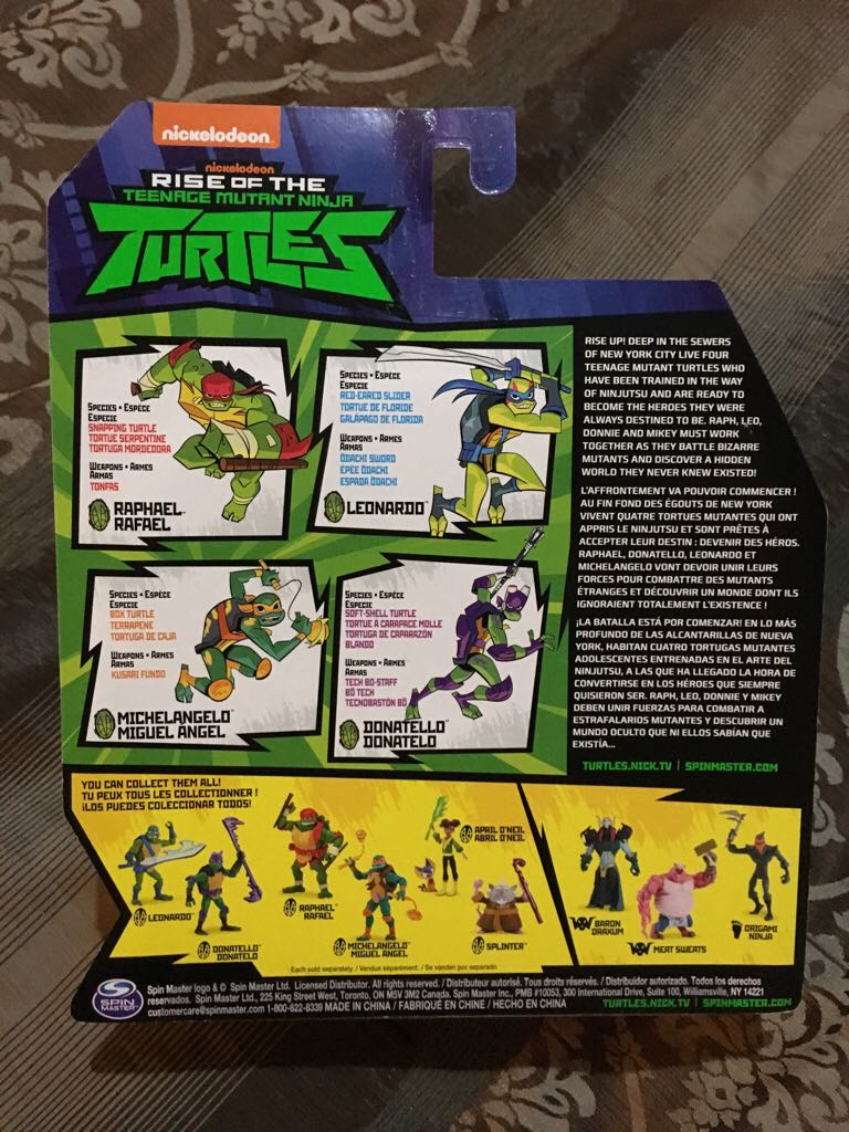 Michelangelo - Playmates Toys (Rise of the Teenage Mutant Ninja Turtles) action figure collectible [Barcode 778988186138] - Main Image 2