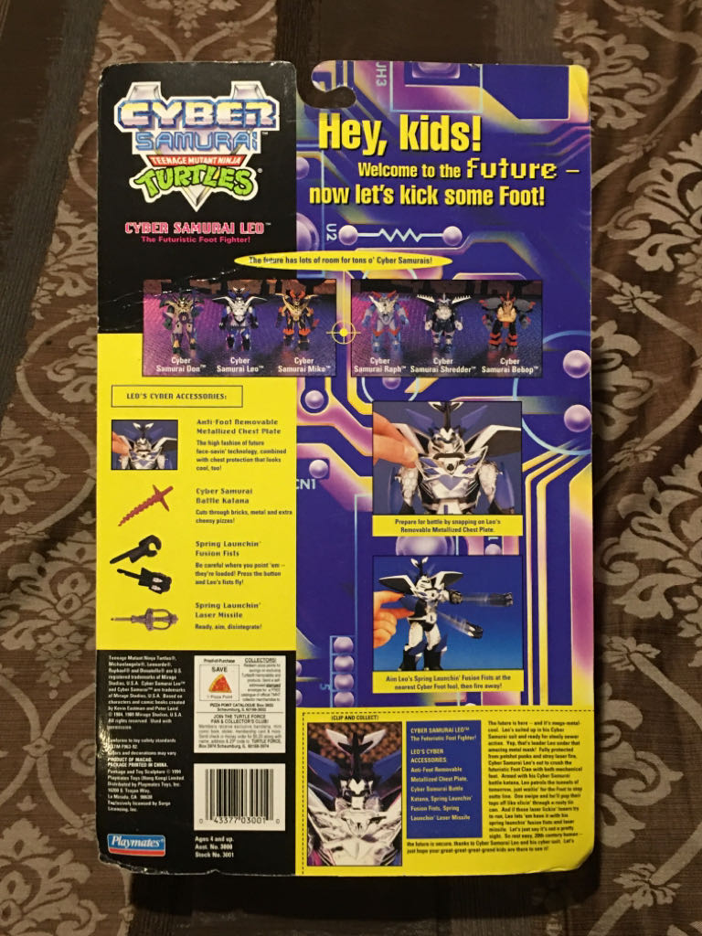 Cyber Samurai: Leo “The Futuristic Foot Fighter!” - Playmates Toys (TMNT Cyber Samurai) action figure collectible [Barcode 043377030010] - Main Image 2