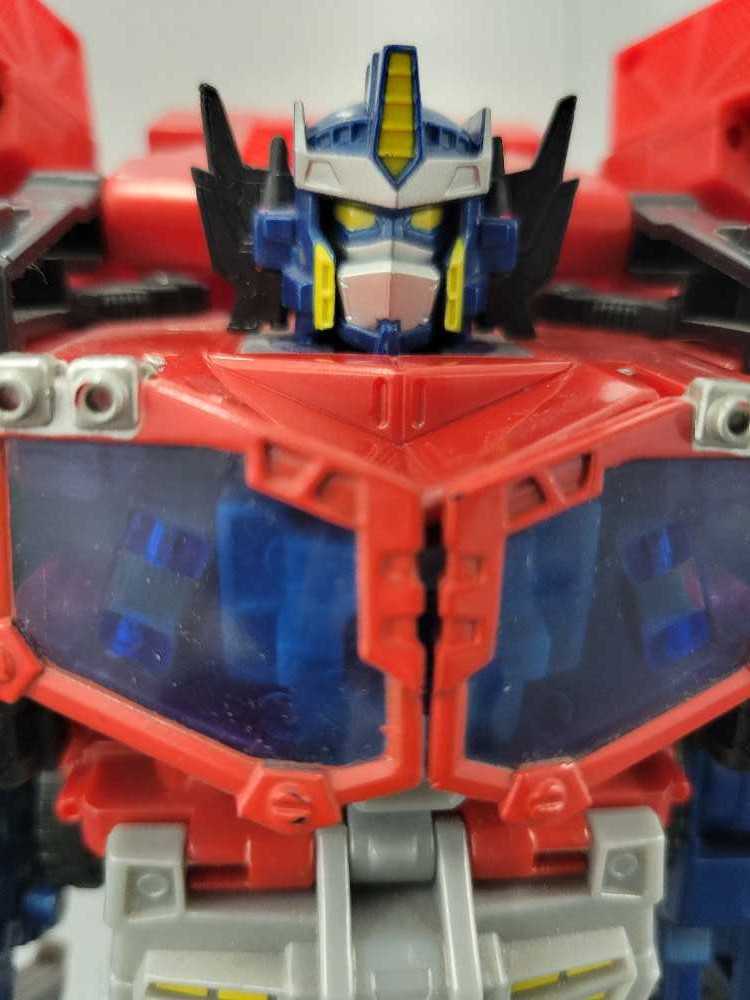 Optimus Prime Leader 1st - Hasbro (Cybertron) action figure collectible - Main Image 1