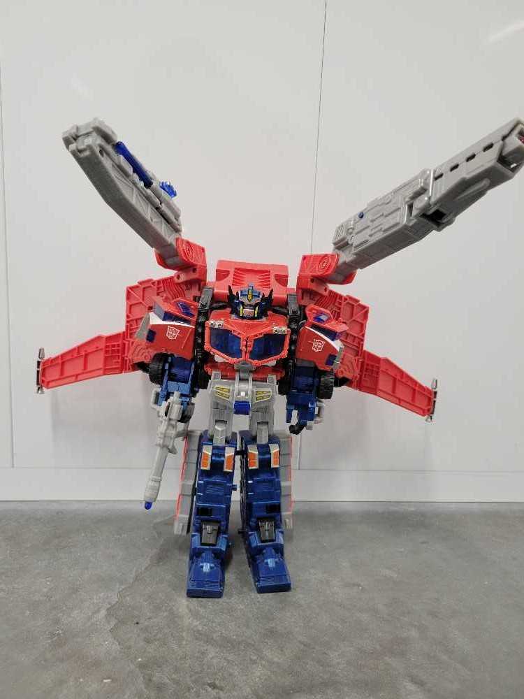 Optimus Prime Leader 1st - Hasbro (Cybertron) action figure collectible - Main Image 2