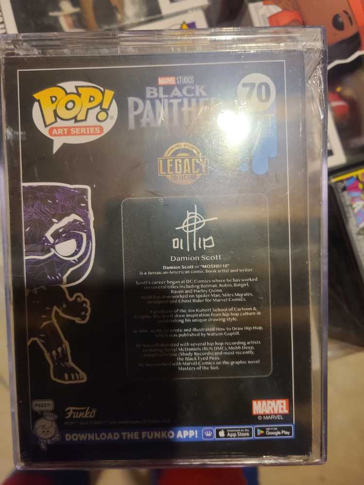 Funko Pop! Black Panther Art Series Black Panther Legacy Collection Black Panther #70 Sealed With Protector  (Black Panther Marvel Legends) action figure collectible [Barcode 889698648943] - Main Image 2