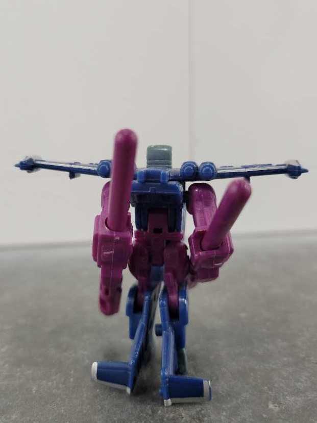 Overcast With Deepdive And Longarm Robot Mode - Hasbro (Cybertron) action figure collectible - Main Image 3