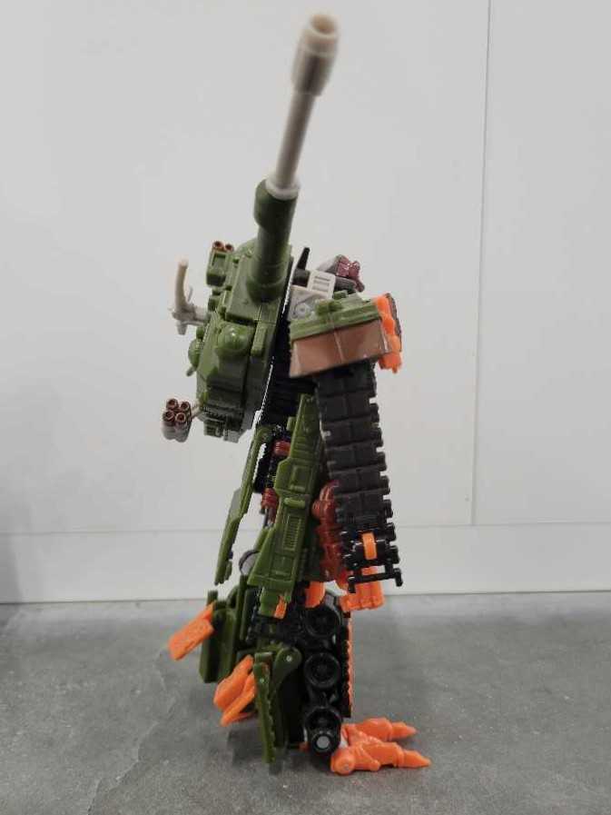 Bludgeon Robot Mode - Hasbro (Revenge Of The Fallen) action figure collectible - Main Image 3