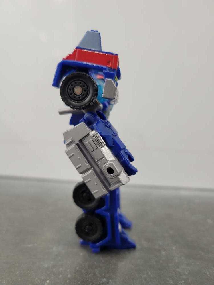 Ultra Magnus Cyberverse  - Hasbro (Prime) action figure collectible - Main Image 3