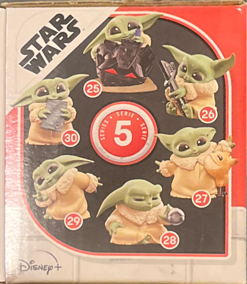 Grogu (Dark Trooper Helmet) - Disney / Hasbro (Bounty Collection 2” 2020- Now: Series 5) action figure collectible [Barcode 5010994137557] - Main Image 3