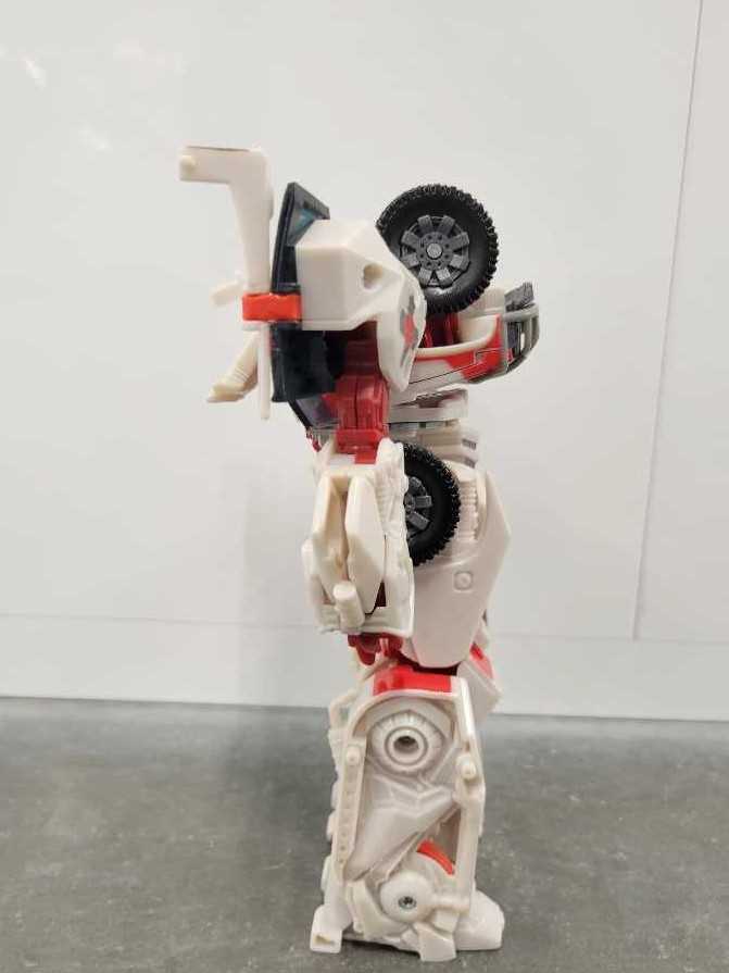 Ratchet Rescue Robot Mode - Hasbro (Movie) action figure collectible - Main Image 3