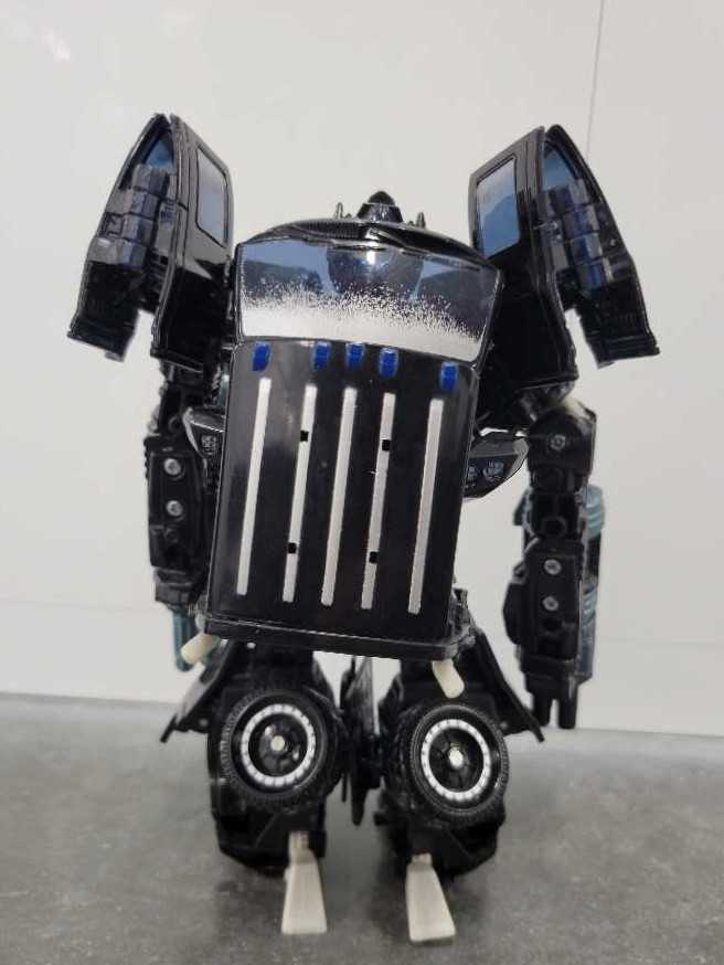 Ironhide Premium Robot Mode - Hasbro (Movie) action figure collectible - Main Image 4