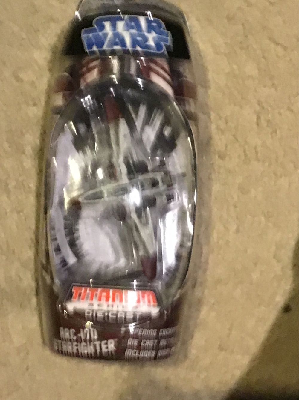 Arc-170 Starfighter  action figure collectible [Barcode 653569332374] - Main Image 1