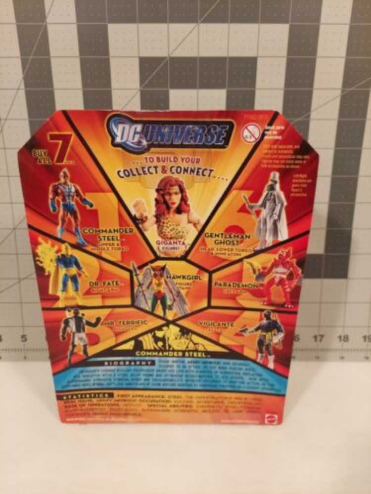 DCUC Wave 8 Figure 1 Commander Steel - Mattel,INC action figure collectible [Barcode 027084723632] - Main Image 2