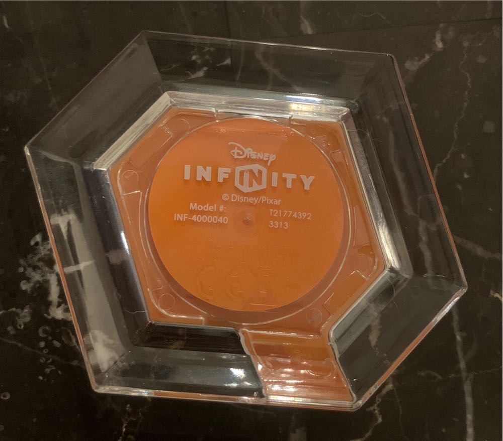 Power Disc Carl Fredricksens Cane 1.0  action figure collectible - Main Image 2